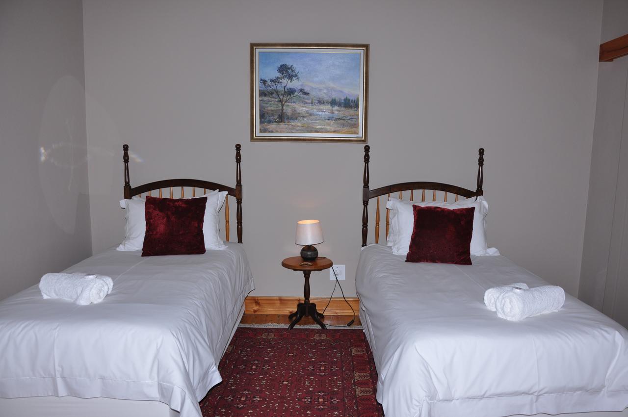 Berg En Dal Guesthouse Villiersdorp Exterior photo